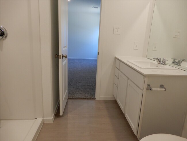 Building Photo - 16551 Plum Bark Dr