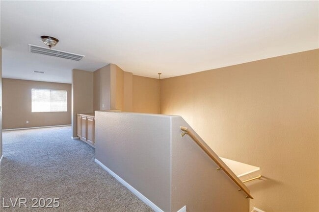 Building Photo - 2121 Whitebirch Ln