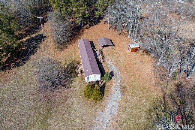 Building Photo - 1211 Old Bishop Rd