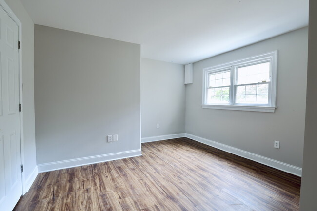 Building Photo - Welcome Home