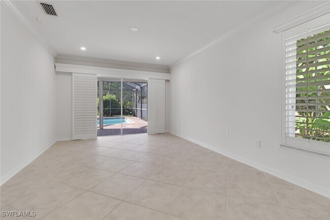 Building Photo - 750 Southern Pines Dr