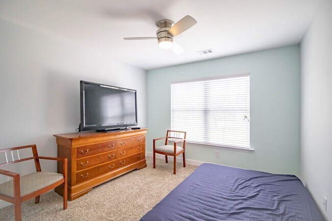 Building Photo - Savannah Quarters furnished Rental