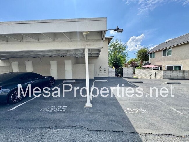 Building Photo - 1325 Brooktree Cir