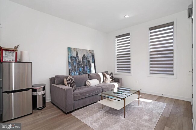 Building Photo - 14383 Beckett Glen Cir