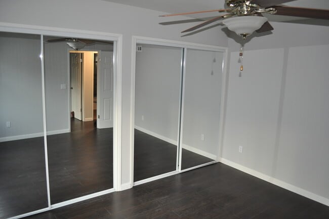 Building Photo - 18142 Mandarin Ln, D