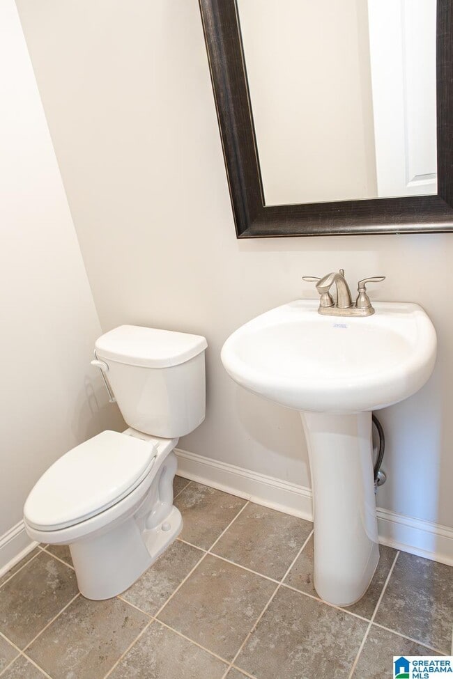 Building Photo - 349 Lionel Allen Wy