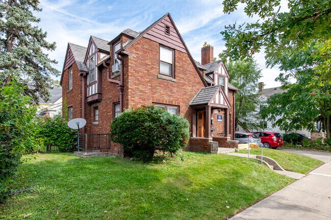 Building Photo - 801 E Ann-801ANN