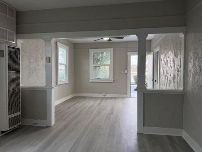 Building Photo - Charming 2-Bed, 1-Bath Home in San Diego (92102)