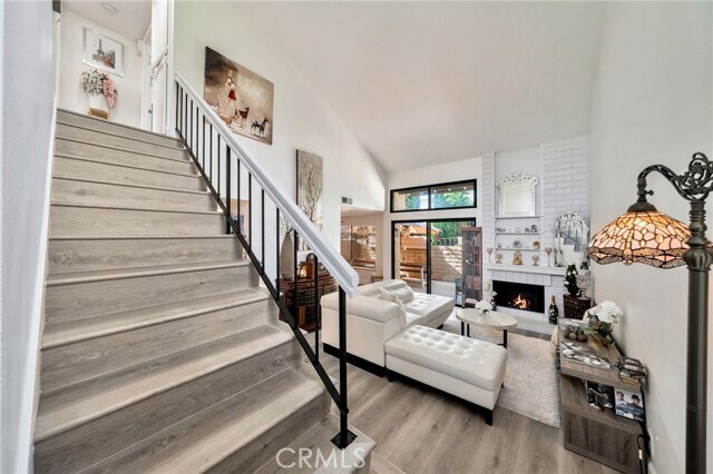 Building Photo - 5151 Walnut Ave