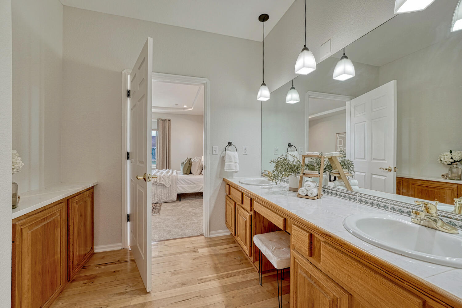 Building Photo - 7170 Windwood Way