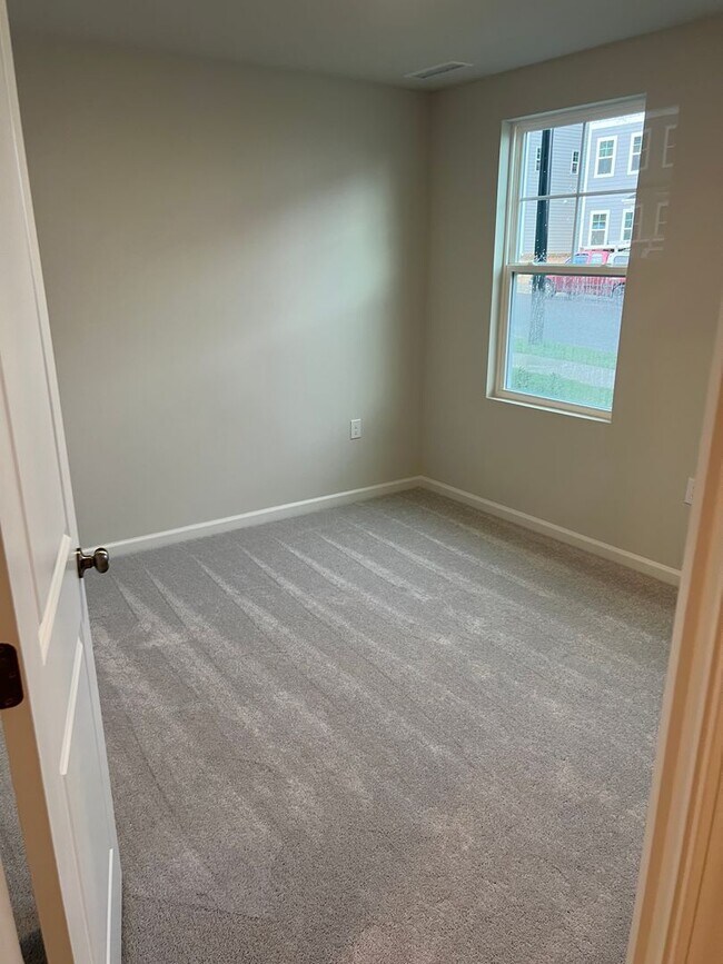 Building Photo - 3bd/3.5 ba Townhome for rent @ Rosedale in Wake Forest