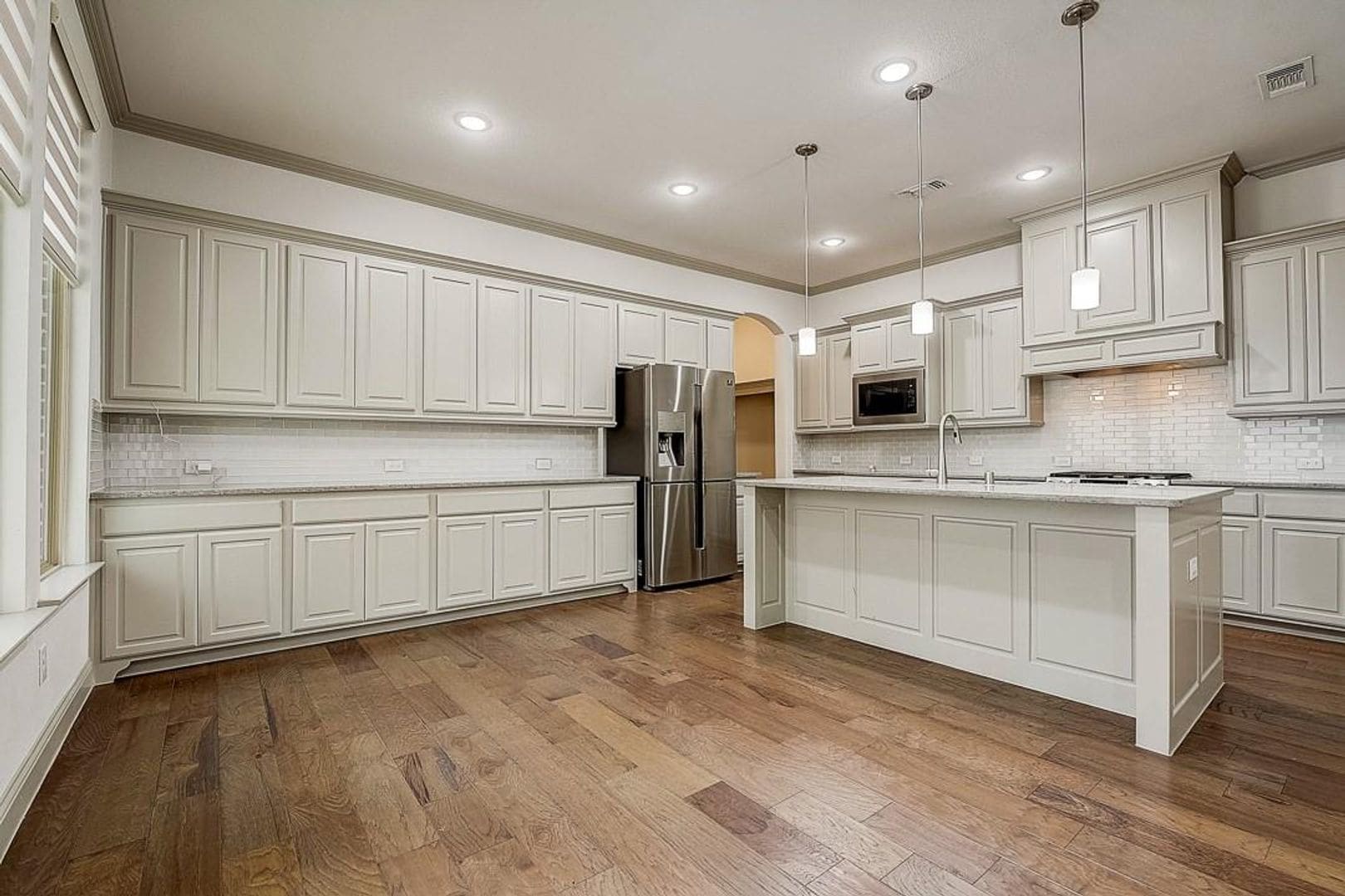 Building Photo - 4145 Sechrist Dr