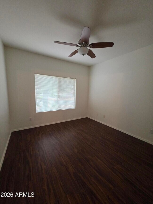Building Photo - 1825 W Desert Willow Dr
