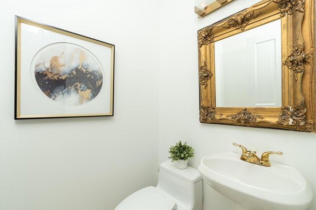 Building Photo - 1683 35th St NW