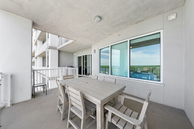 Building Photo - 4851 Wharf Pkwy E