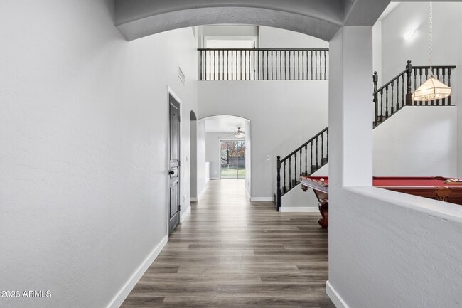 Building Photo - 1537 E Bowman Dr