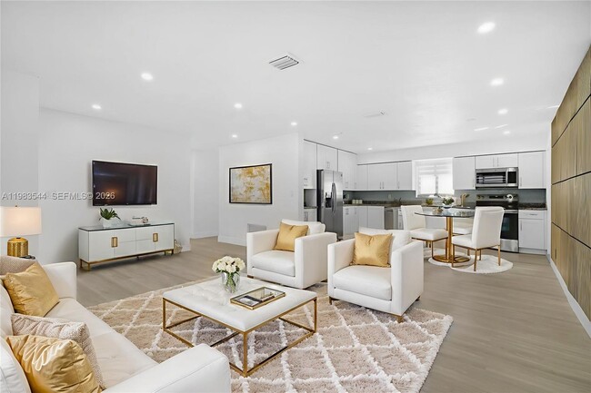 Building Photo - 7501 Raleigh St