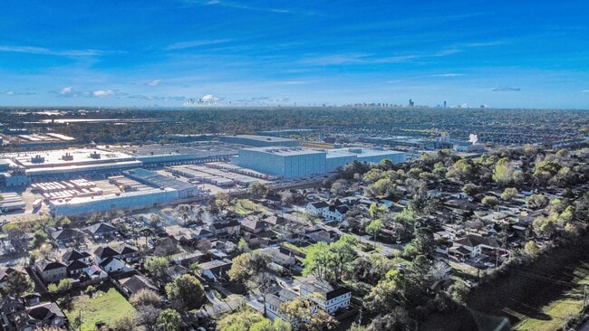 Building Photo - 4713 Talina Way