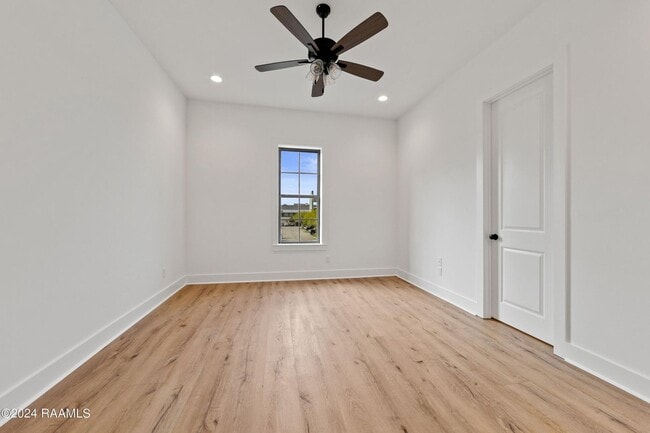 Building Photo - 115 Gaunt Ln