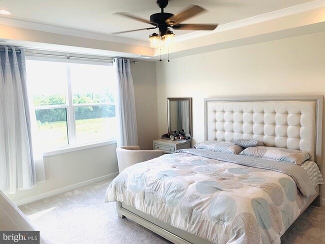 Building Photo - 23603 Hopewell Manor Terrace