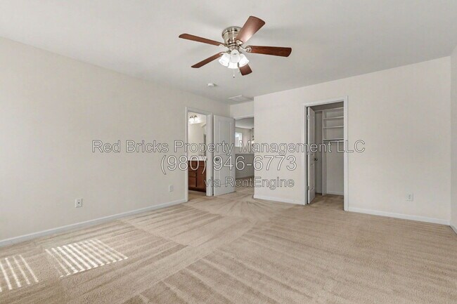 Building Photo - 13431 Savannah Point Dr
