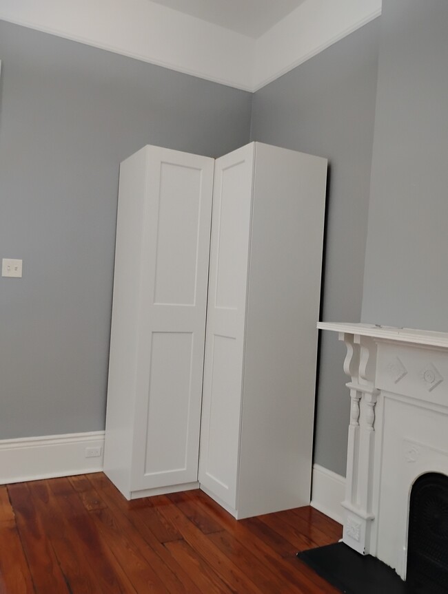 1st Bedroom and closet - 733 Leontine St