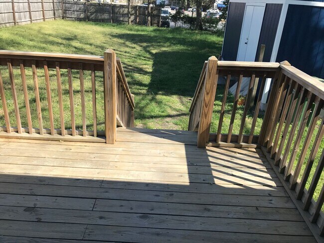 Building Photo - 1001 S 8th St