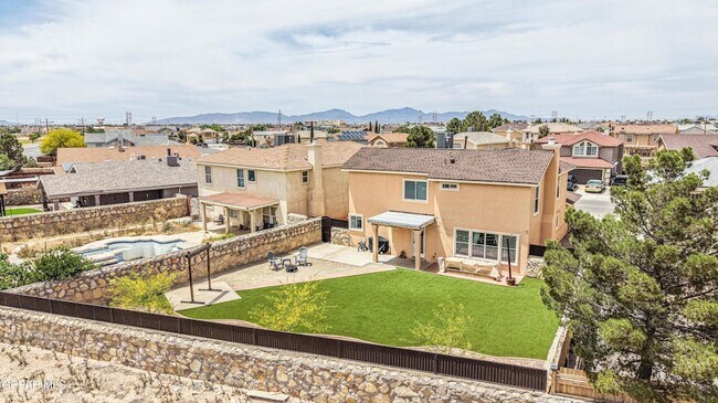 Building Photo - 12748 Tierra Pueblo Dr