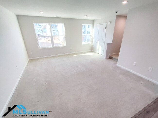 Building Photo - 4600 Black Drum Dr