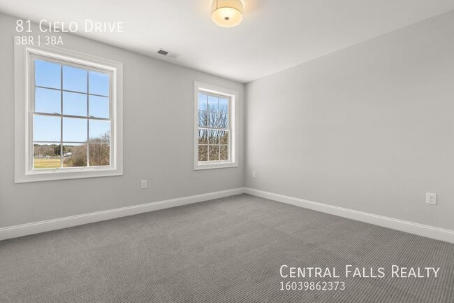 Building Photo - 81 Cielo Dr