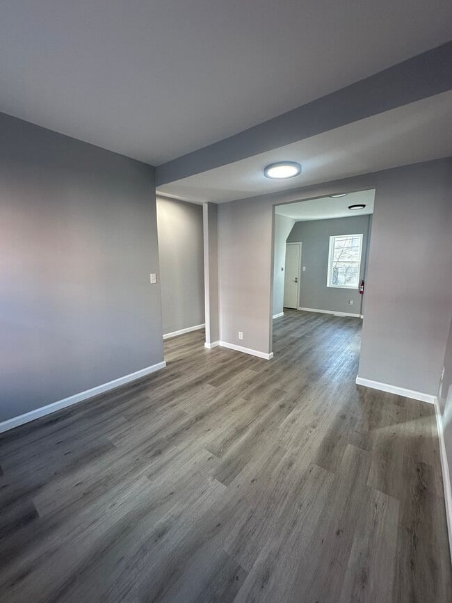 Building Photo - Newly renovated 2 bedroom. Section 8 approved