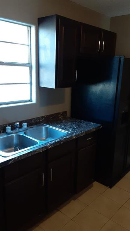 Building Photo - 3718 Avenue M 1/2