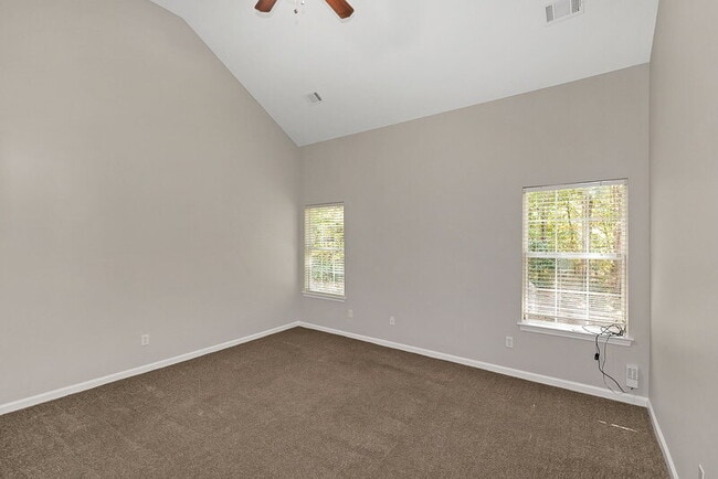 Building Photo - 2520 Thunder Basin Way