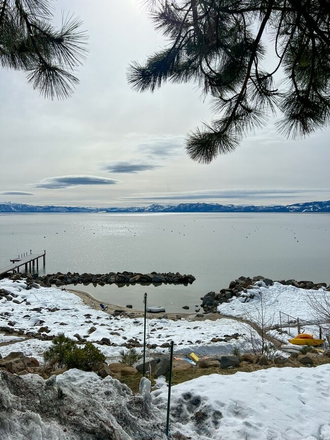 Building Photo - CALL FOR SPECIAL!!!Open for FALL and Winter!! Private Beach!!!  FULLY FURNISHED! Simplicity in a ...