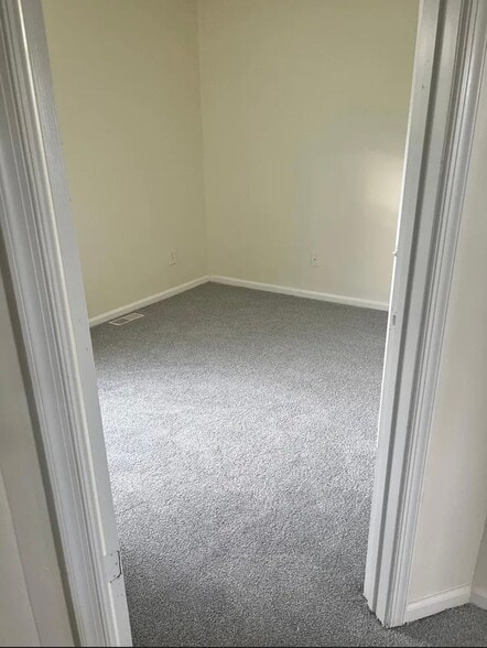 Building Photo - 4087 Peridot Dr