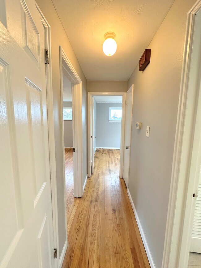 Building Photo - 2652 Santa Barbara Dr