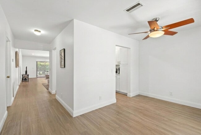 Building Photo - 6721 Bridlewood Ct