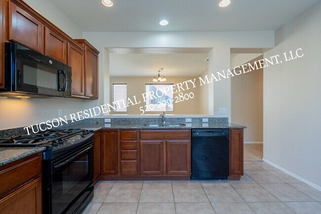 Building Photo - 10730 E Orchid Cactus Ln