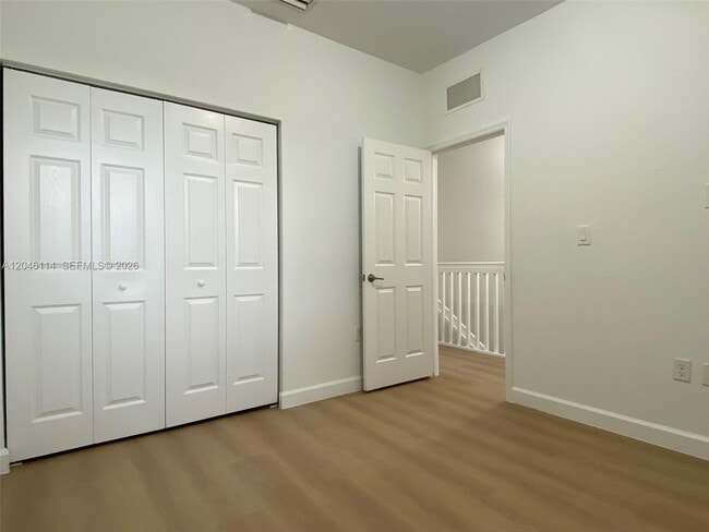 Building Photo - 3538 W 88th Terrace