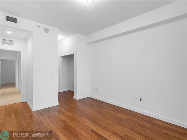 Building Photo - 7901 Hispanola Ave