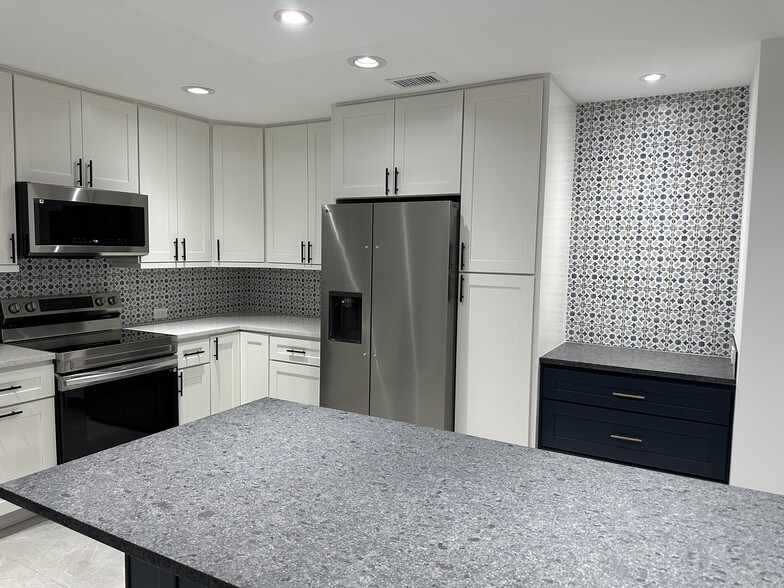 Kitchen - 3014 W Arch St