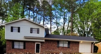 Building Photo - 2915 Lajean Dr