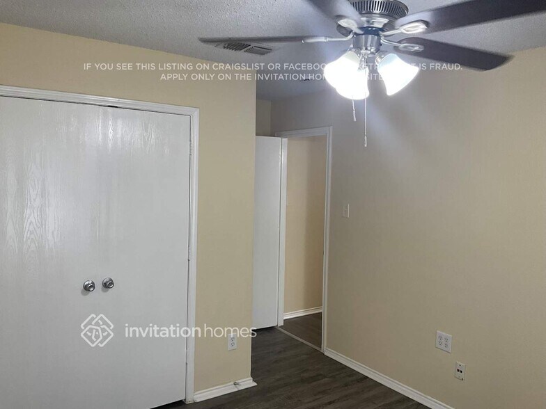 Building Photo - 6316 Fern Meadow Dr