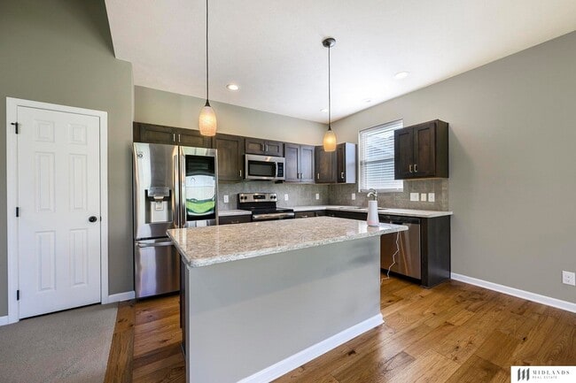 Building Photo - 7822 S 184th Ave