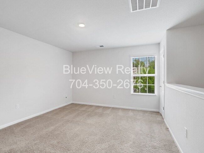 Building Photo - 9346 Creedmore Hills Dr