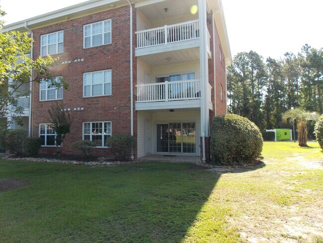 Building Photo - 3919 Gladiola Ct