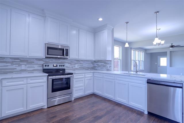 Building Photo - 2813 Belmont Dr