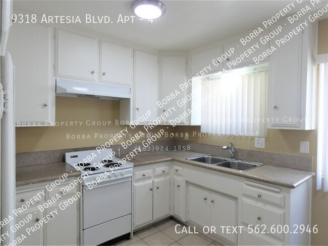 Building Photo - ***COMING SOON***2STYLISH 2 BEDROOM 1 BATH...