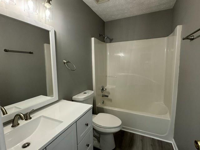 Building Photo - 2910 Arden Ridge Dr