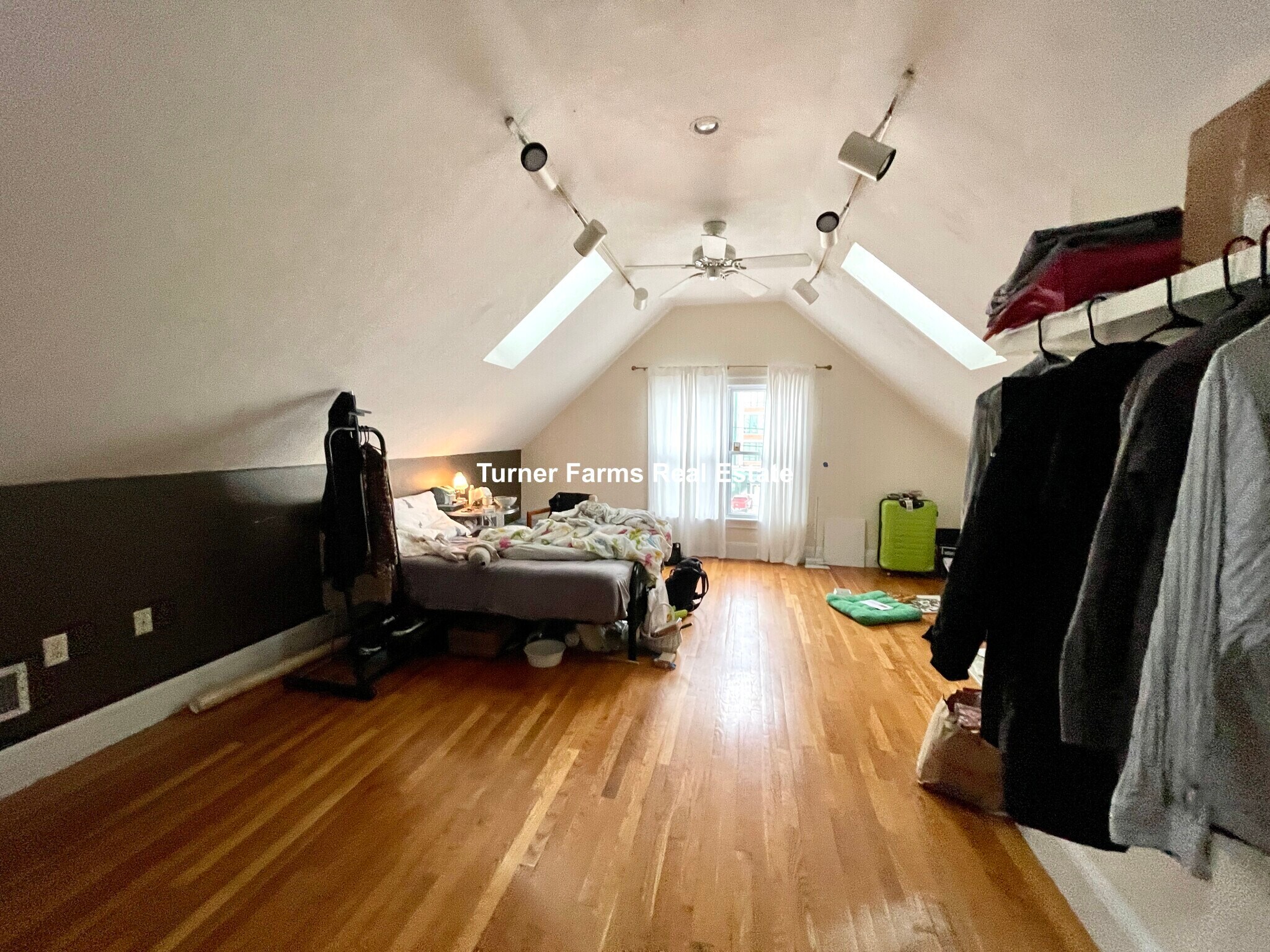 Building Photo - 207 Boston Ave